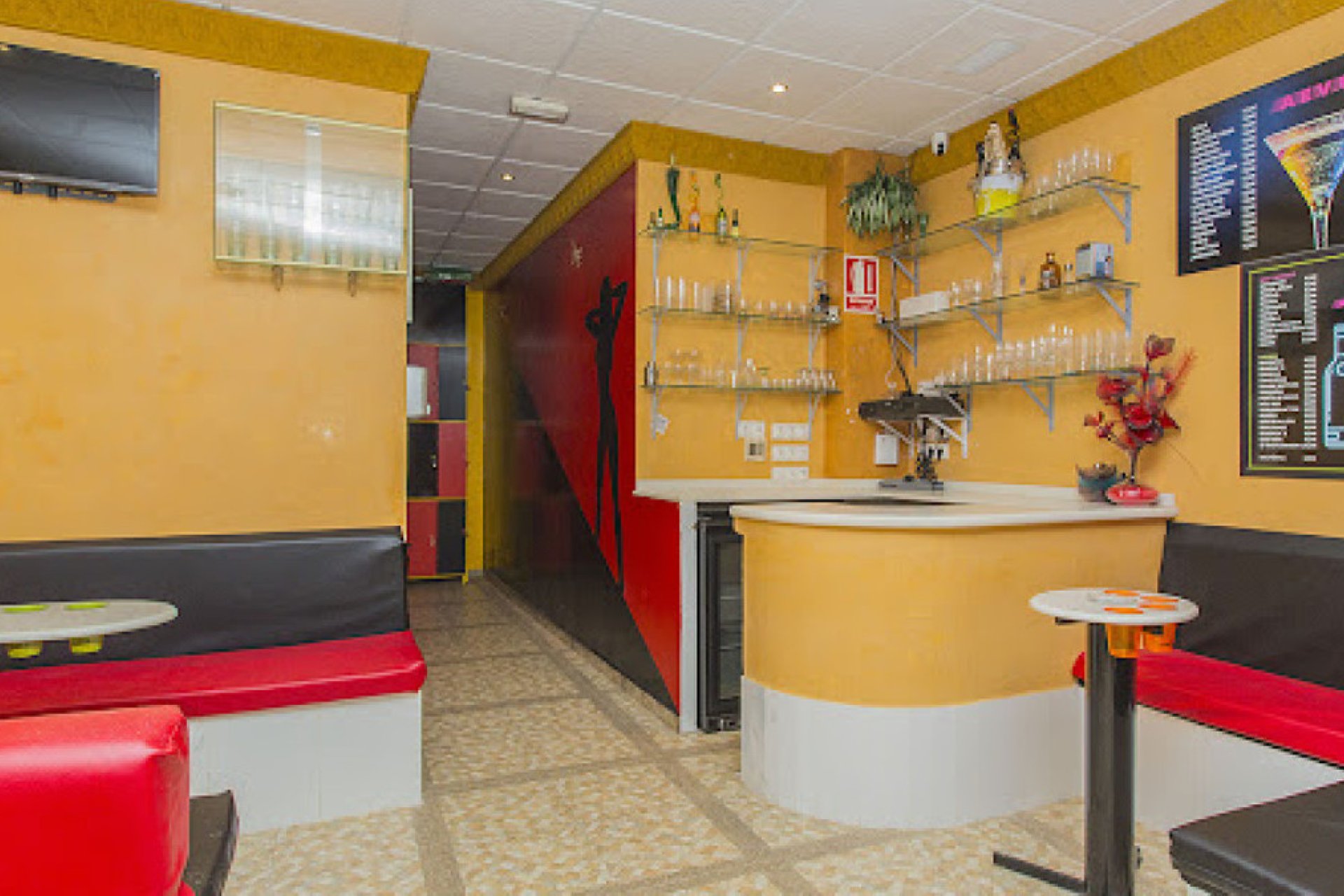 Reventa - Commercial property -
Torrevieja - Torrevieja Centro