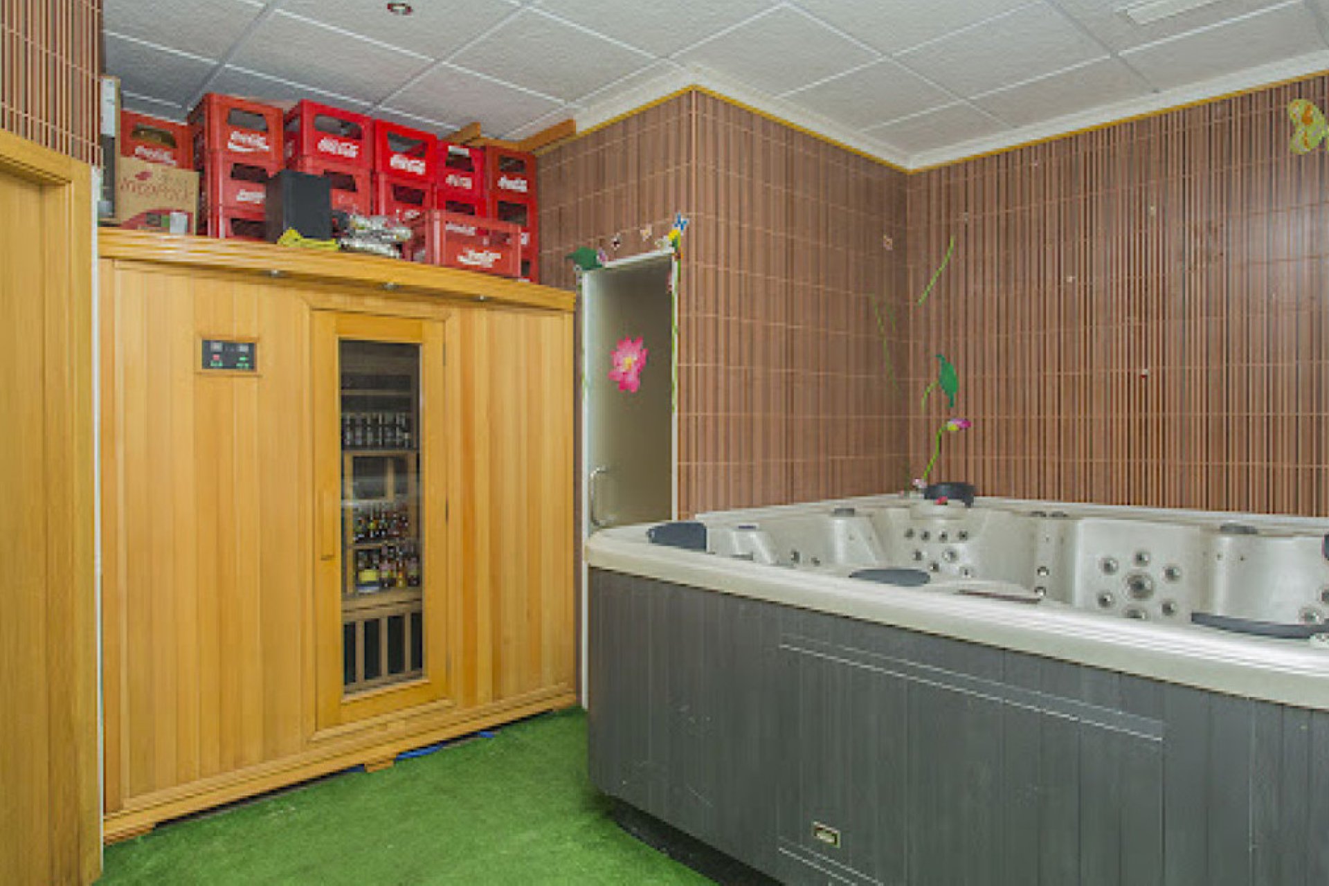 Reventa - Commercial property -
Torrevieja - Torrevieja Centro