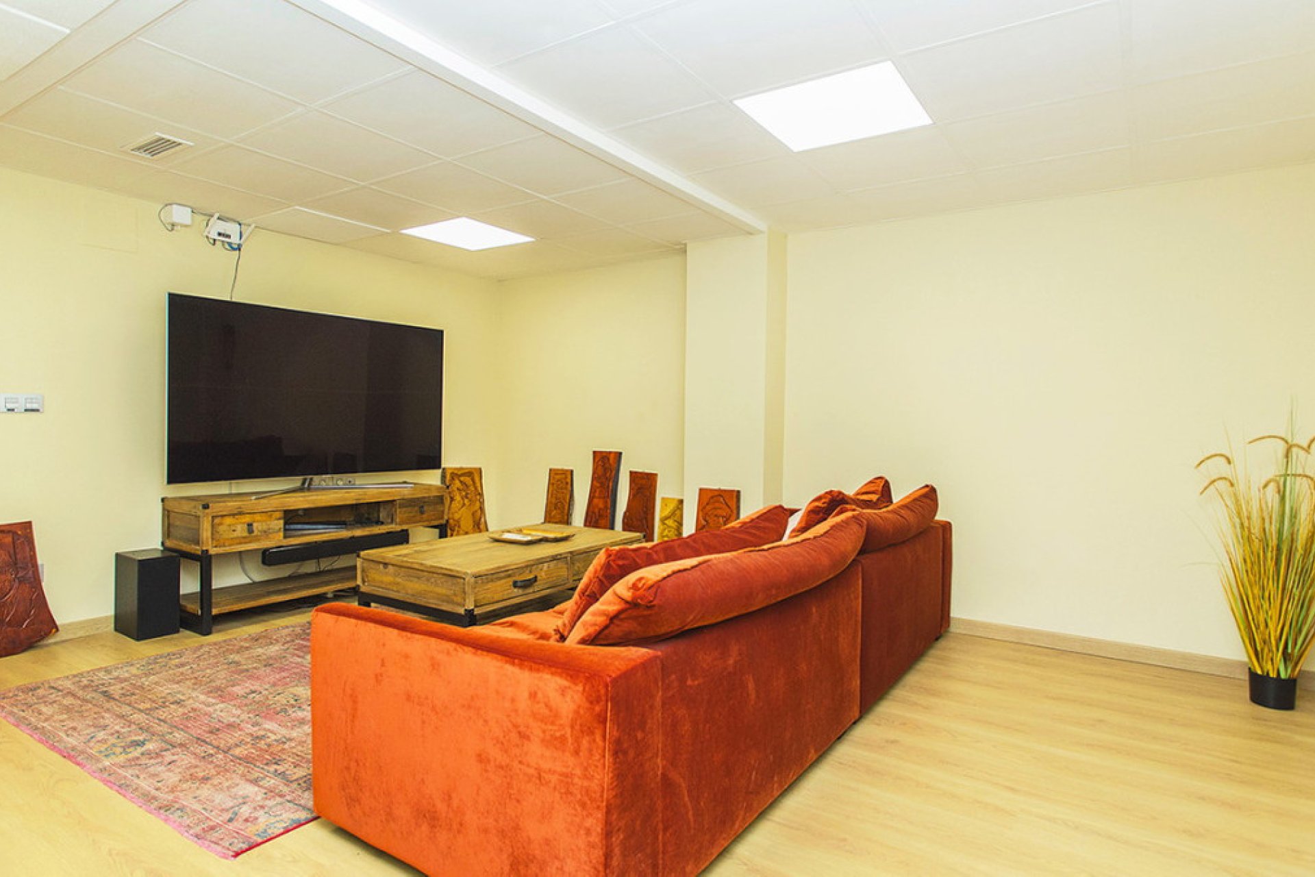 Reventa - Commercial property -
Torrevieja - Torrevieja Centro