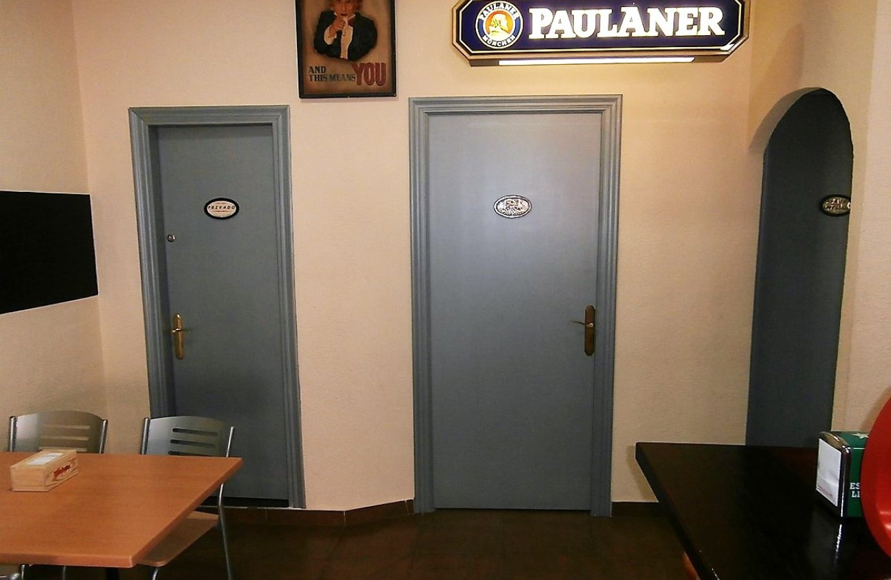 Reventa - Commercial property -
Torrevieja - Torrevieja Centro