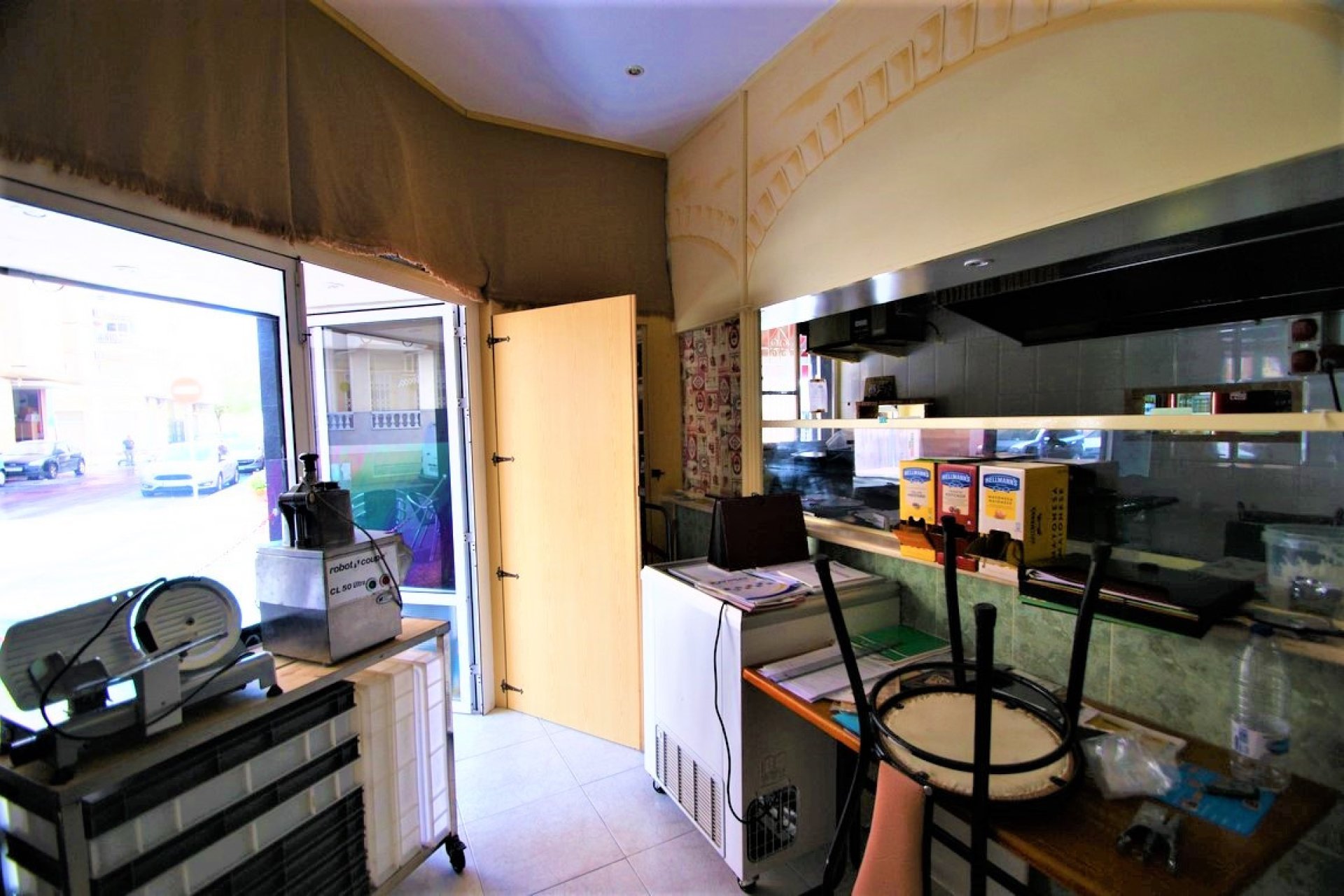 Reventa - Commercial property -
Torrevieja - Torrevieja Centro