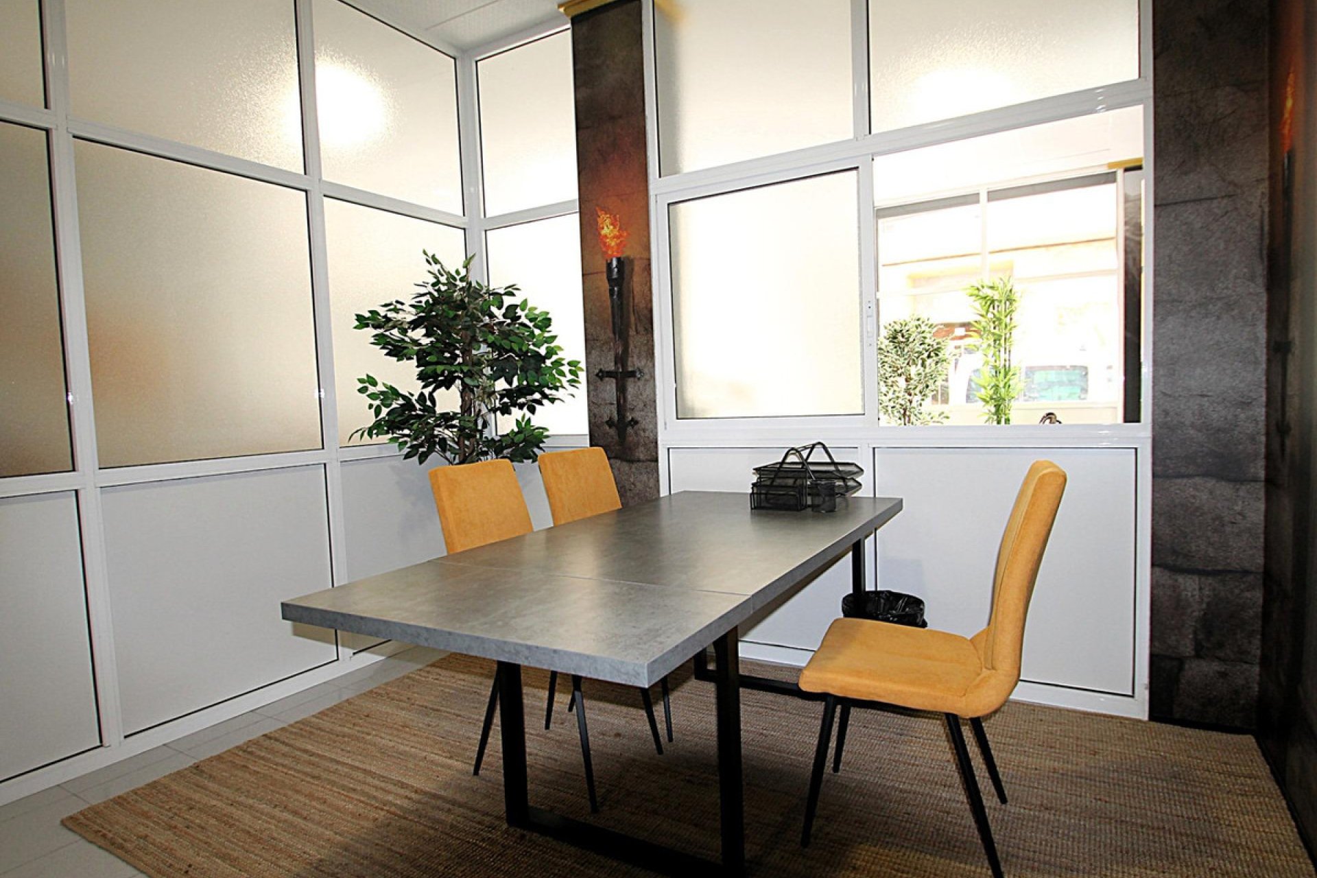 Reventa - Commercial property -
Torrevieja - Torrevieja Centro