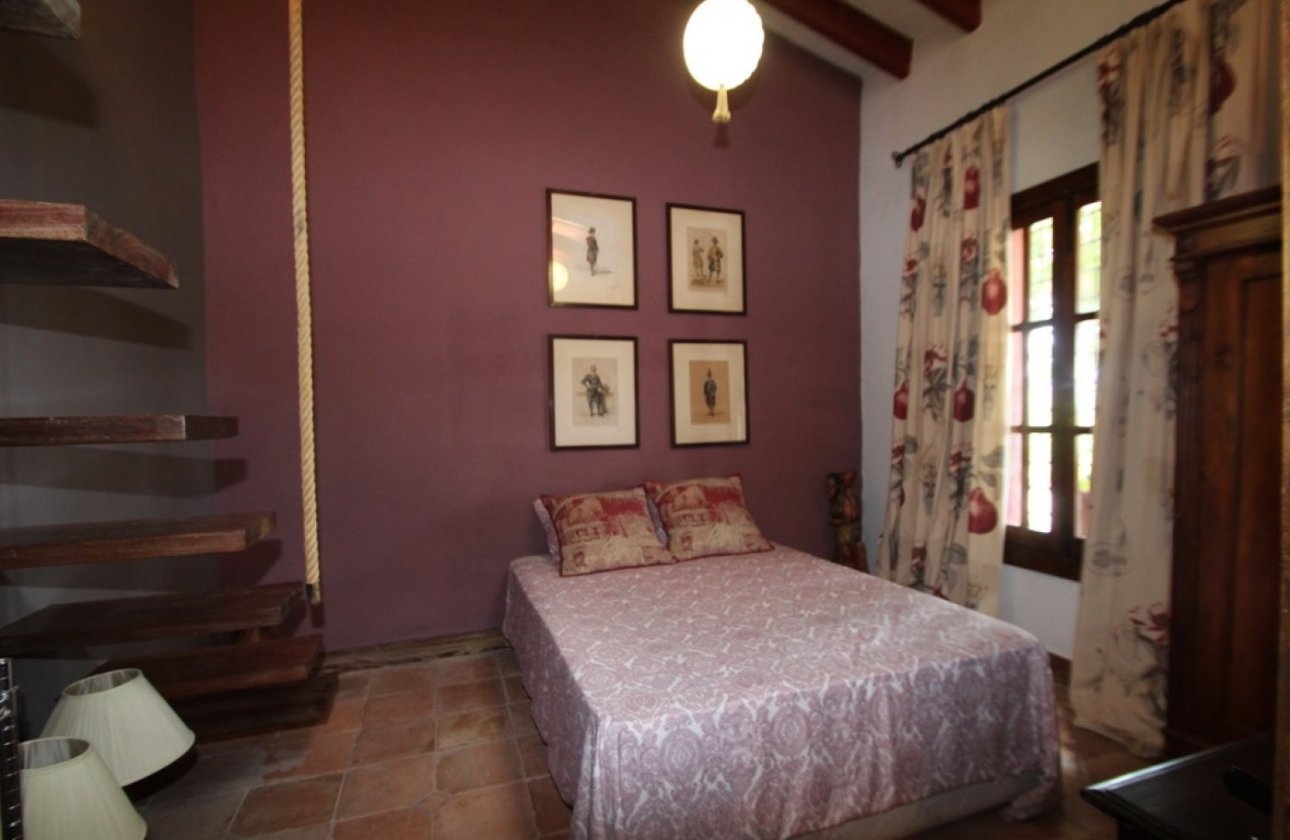 Reventa - country estate -
Orihuela - Torremendo