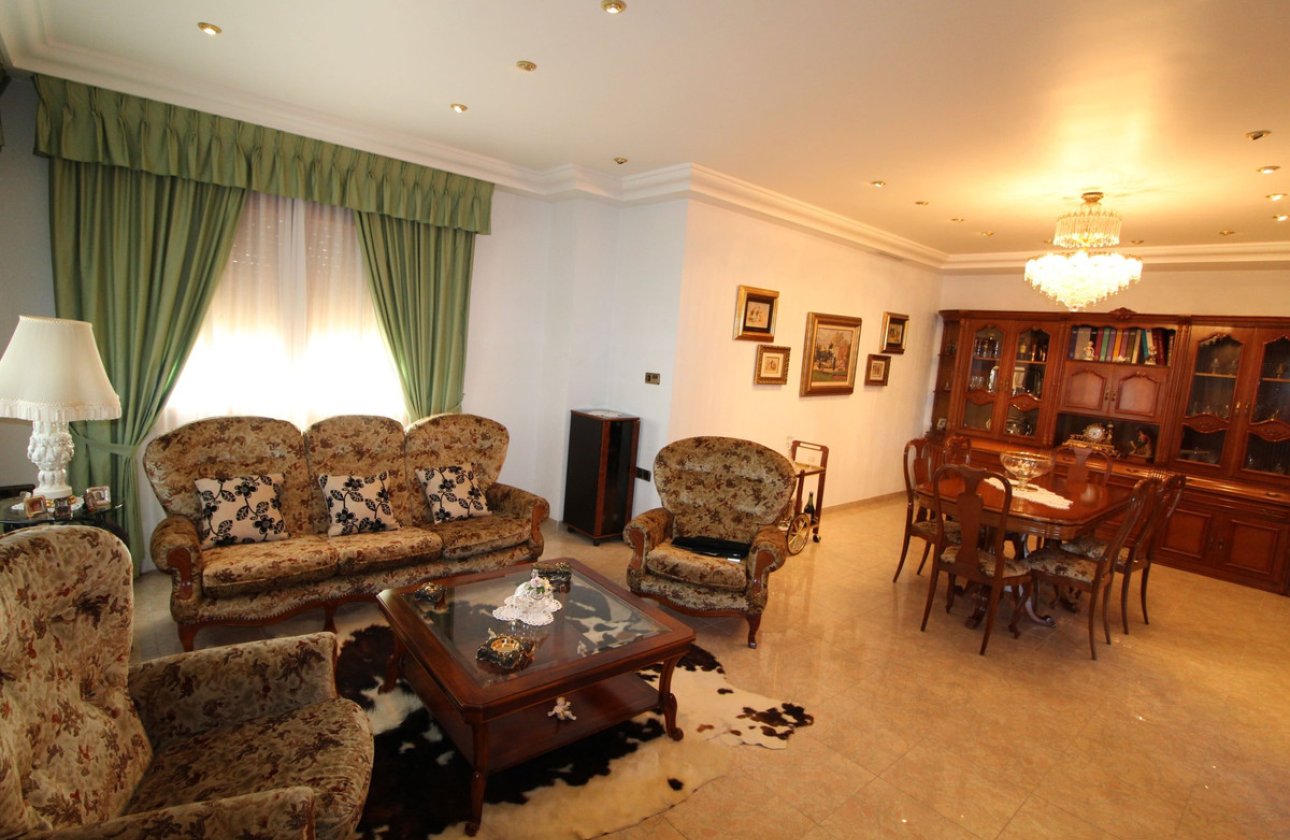 Reventa - country house -
Elche - Valverde