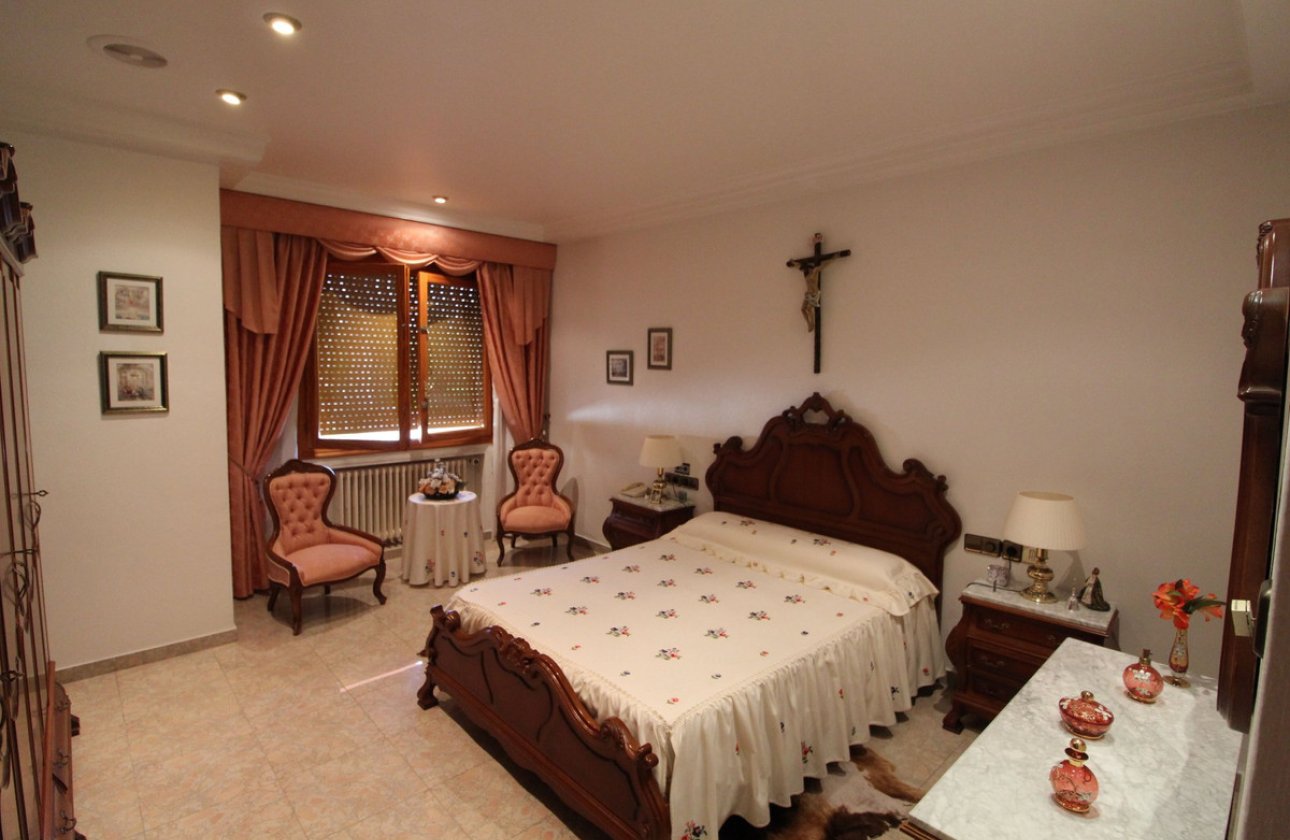 Reventa - country house -
Elche - Valverde