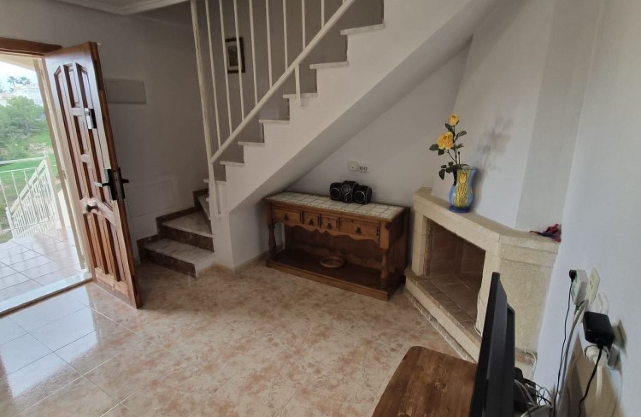 Reventa - Duplex -
Orihuela Costa - Playa Flamenca