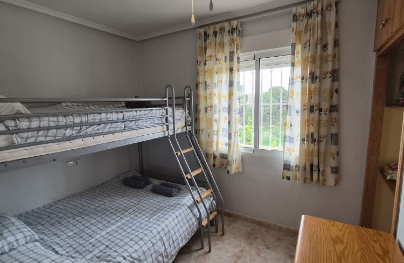 Reventa - Duplex -
Orihuela Costa - Playa Flamenca