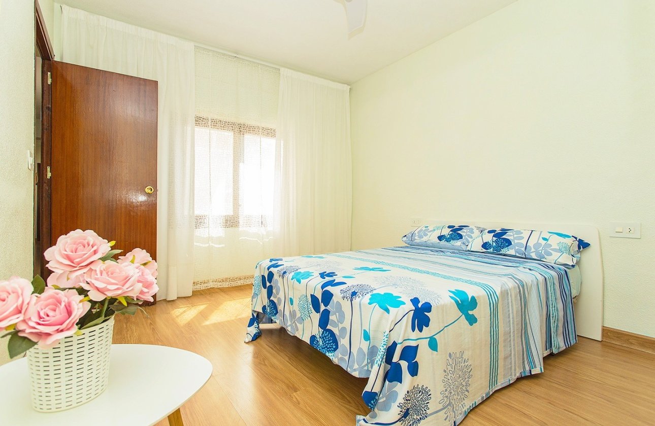 Reventa - Flat -
Torrevieja - Playa del Cura