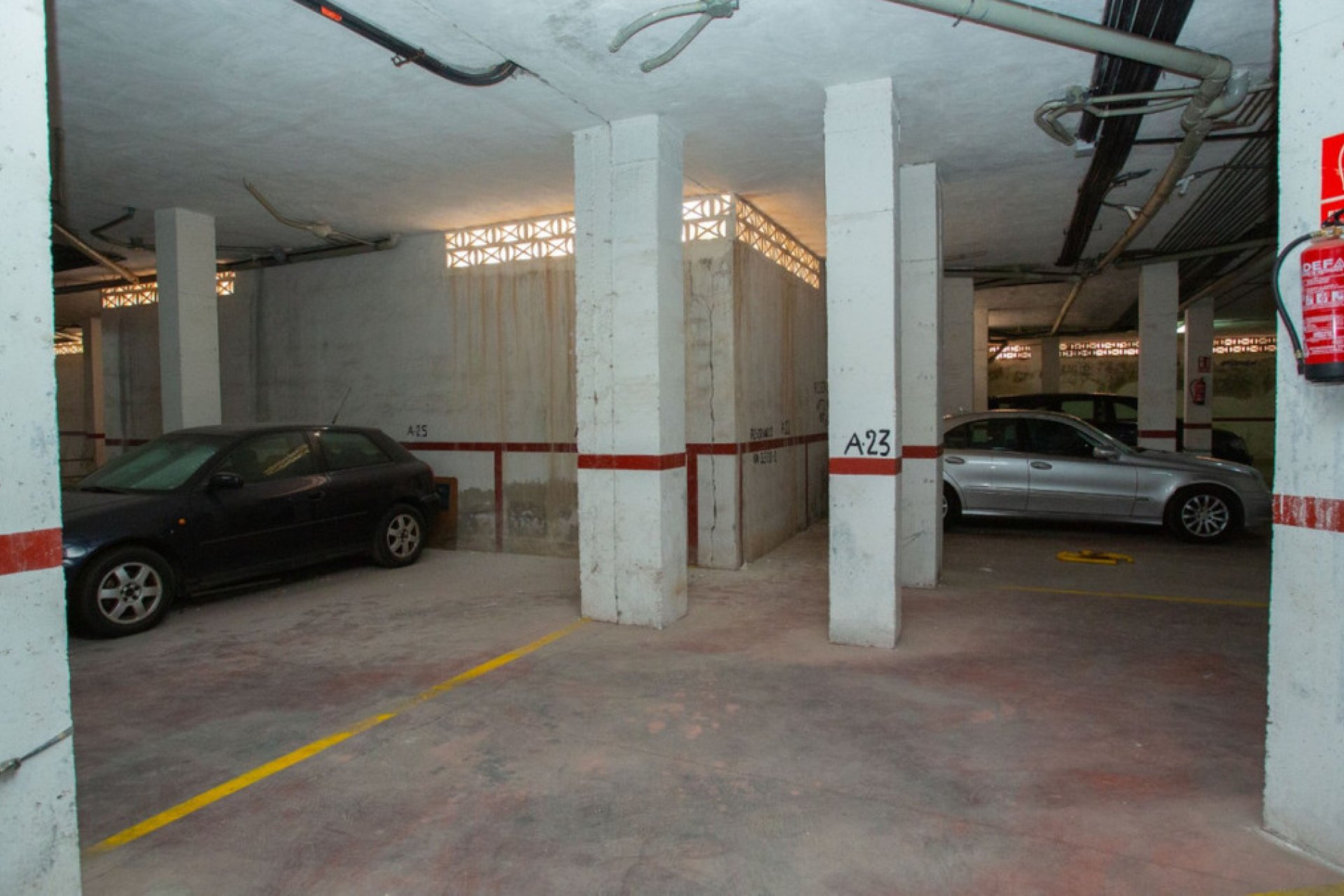 Reventa - Garaje -
Torrevieja - Torre la mata