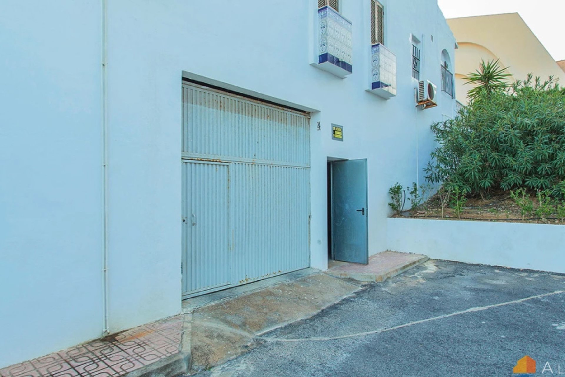 Reventa - Garaje -
Torrevieja - Torre la mata