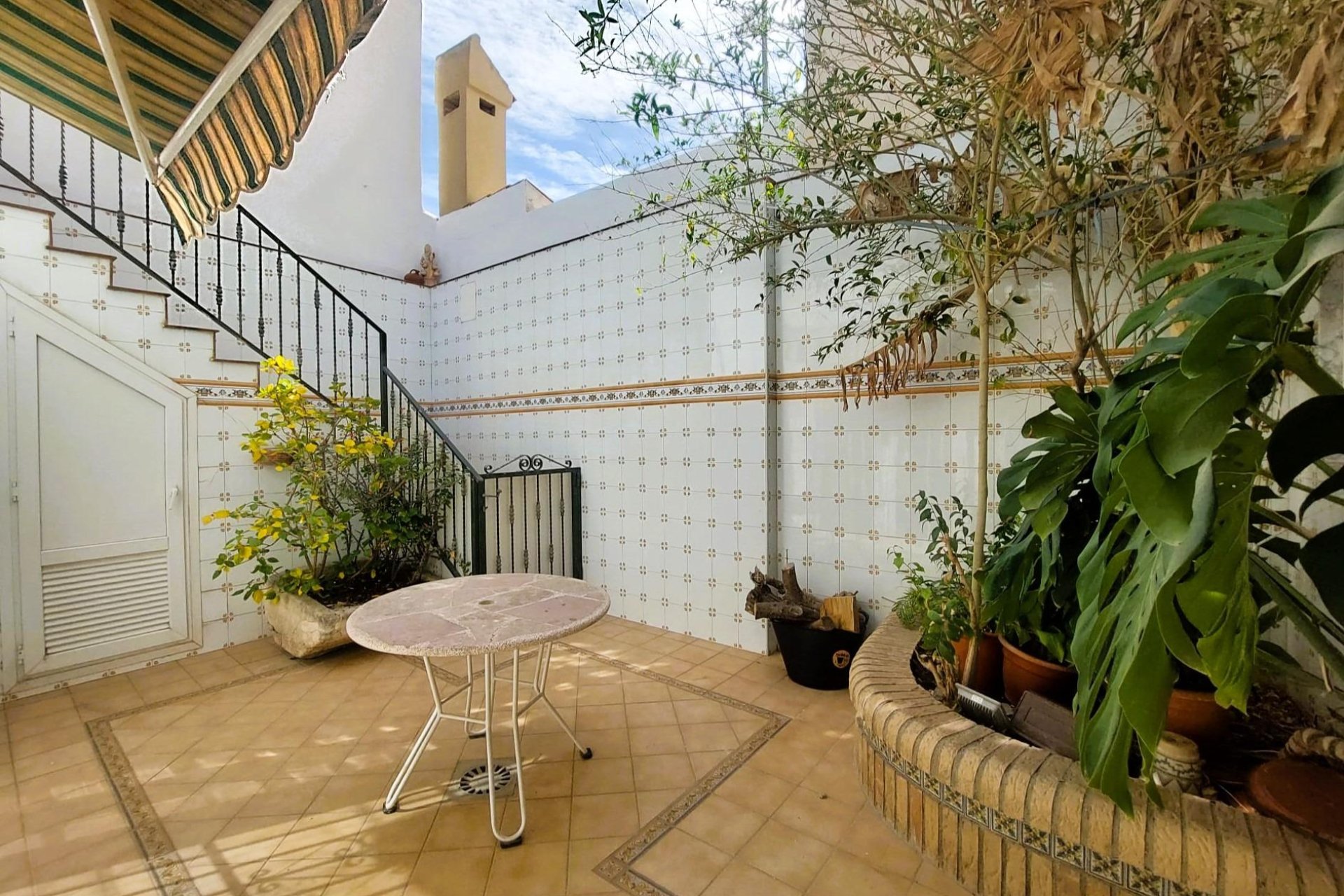 Reventa - House -
Torrevieja - Centro