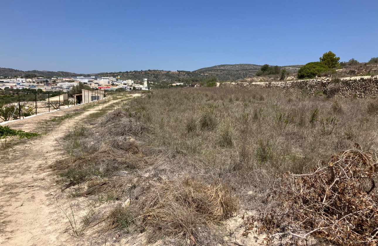 Reventa - land -
Benissa - Benissa Centro