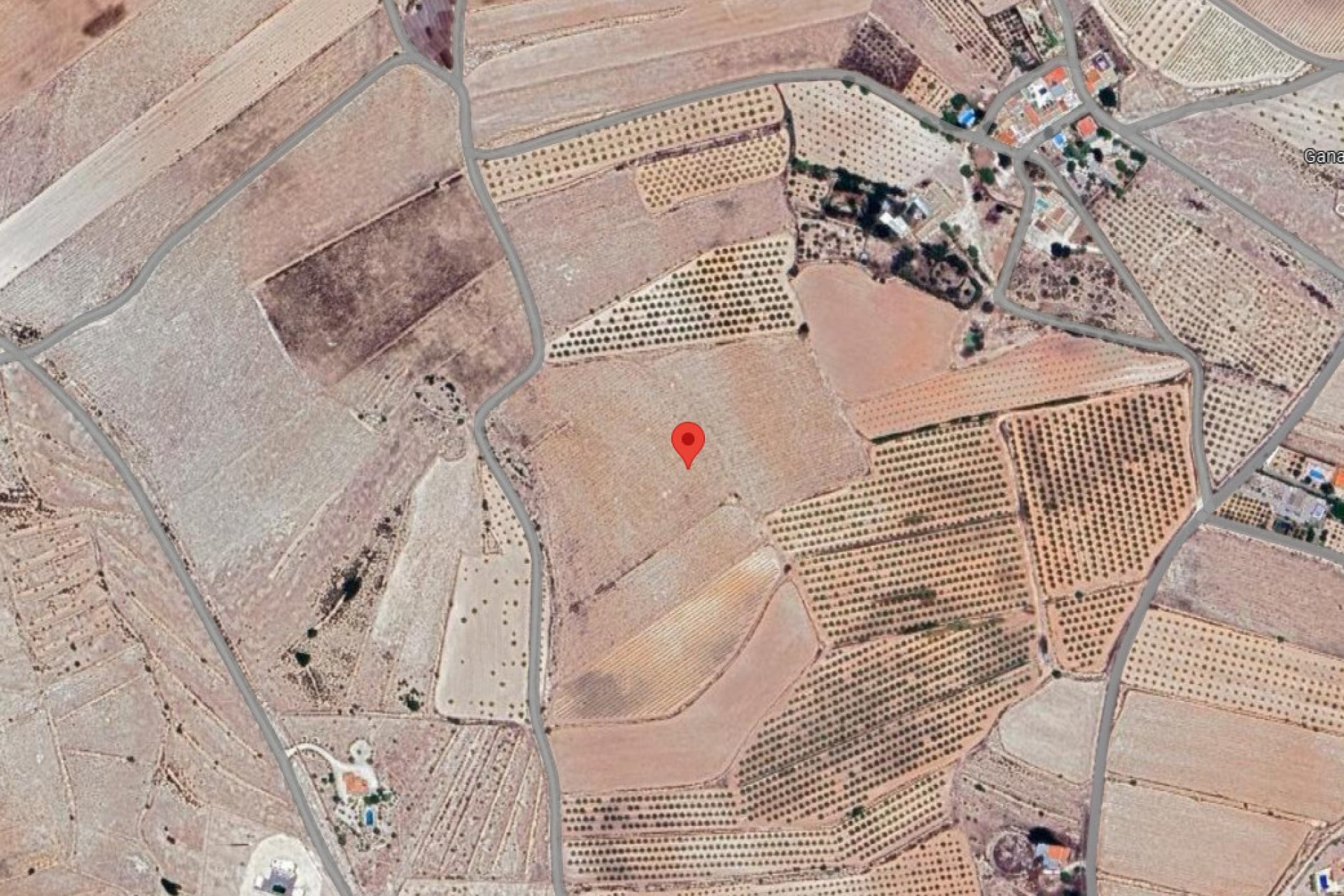 Reventa - land -
Pinoso - Pinoso Centro