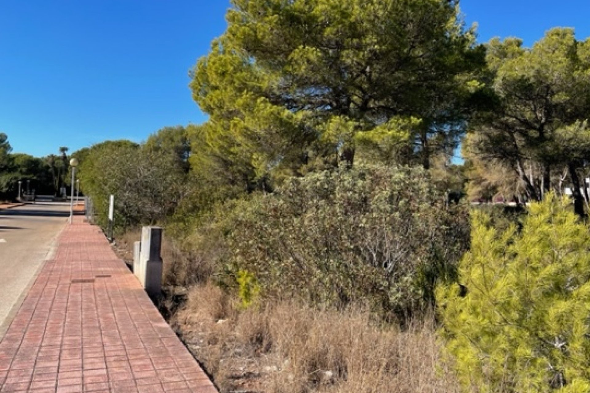 Reventa - land -
Villajoyosa - La Cala