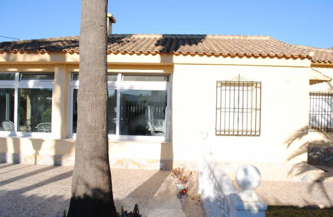 Reventa - Parcela / Terreno -
Orihuela Costa - Cabo Roig