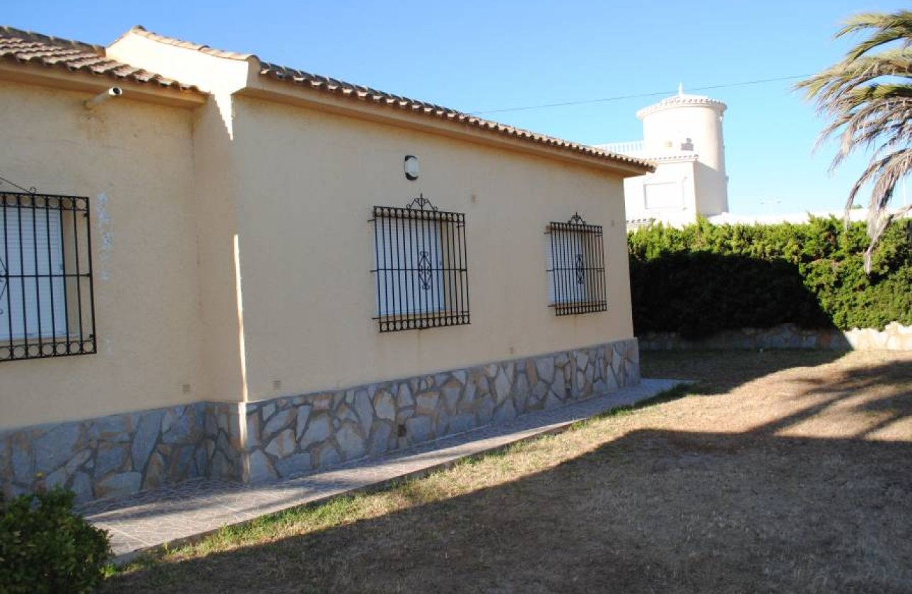 Reventa - Parcela / Terreno -
Orihuela Costa - Cabo Roig