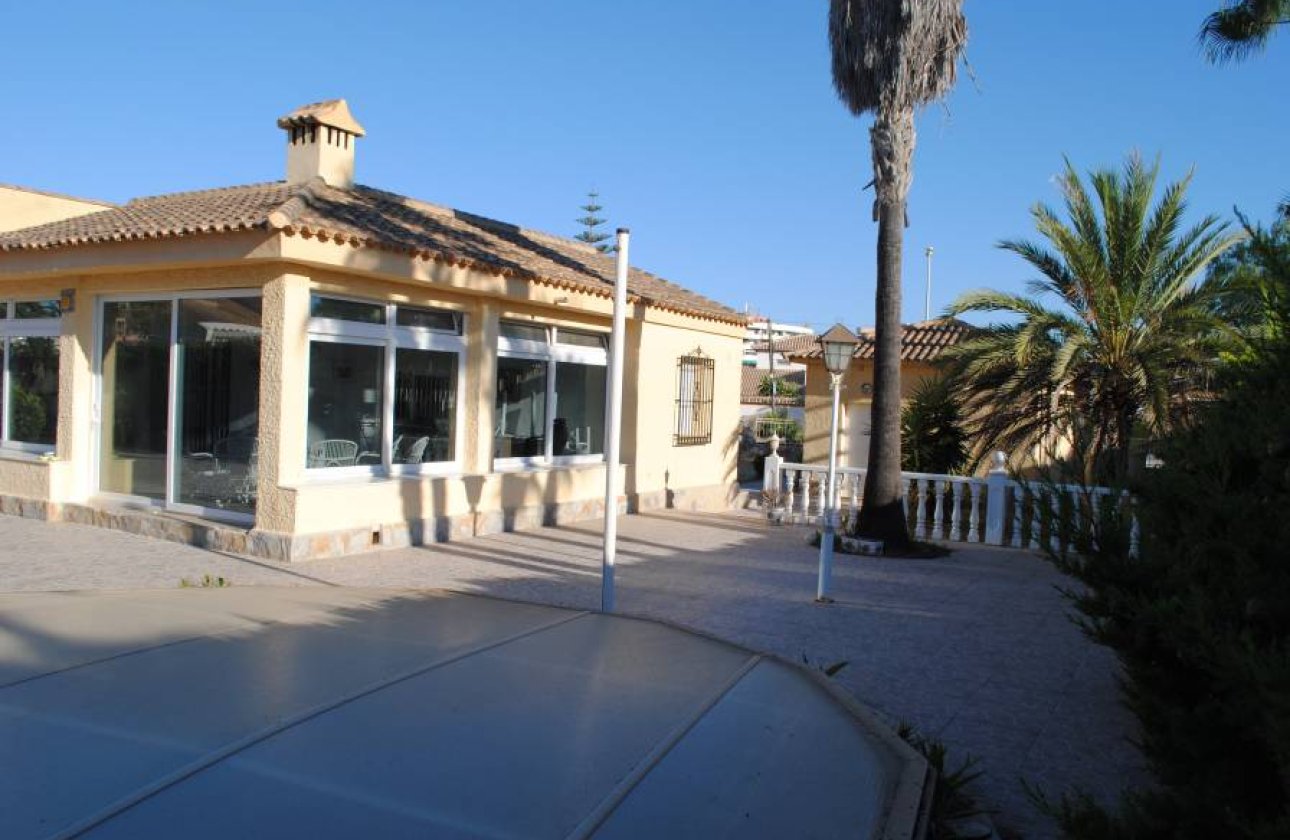 Reventa - Parcela / Terreno -
Orihuela Costa - Cabo Roig