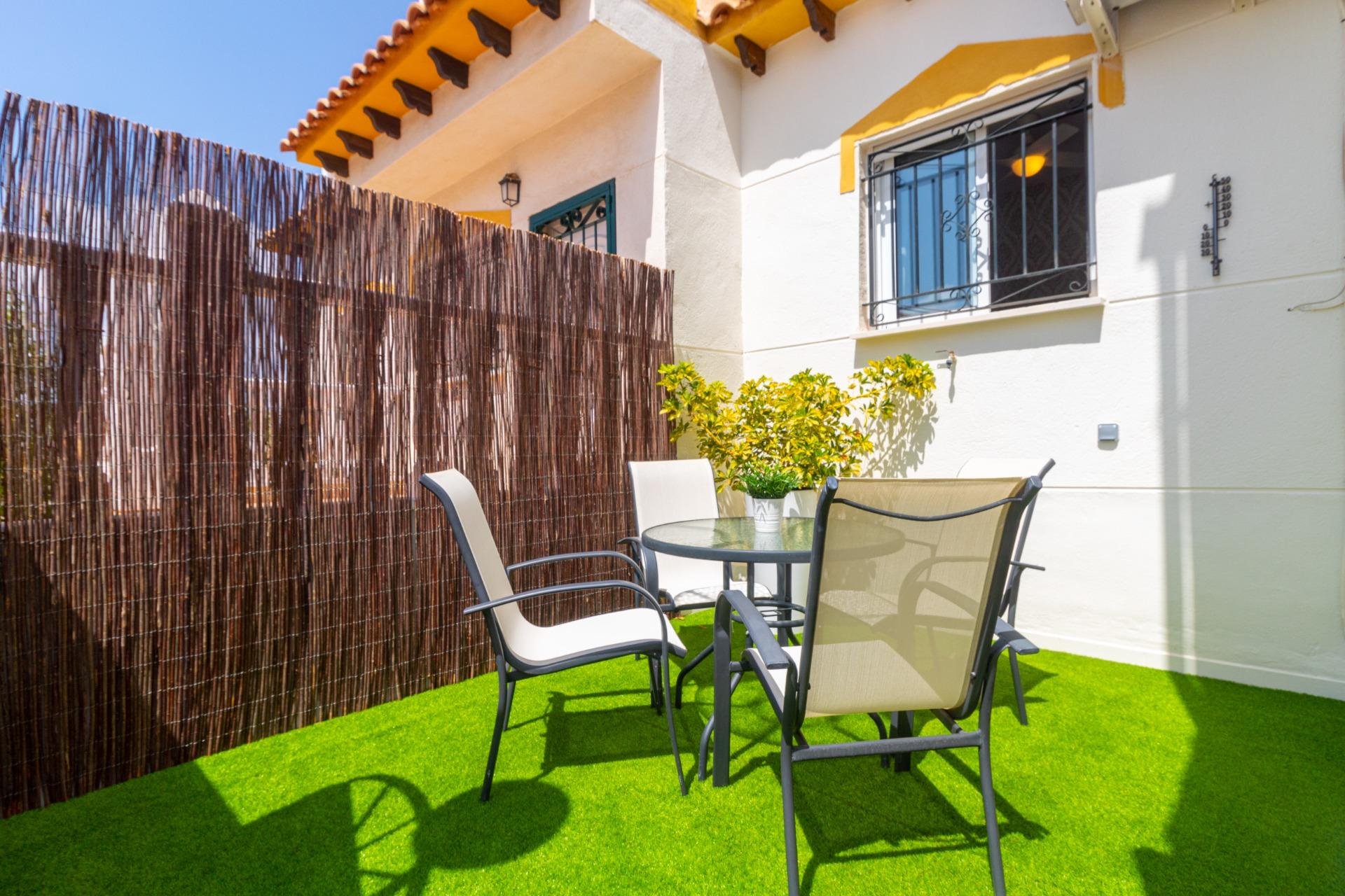 Reventa - Terraced house -
Torrevieja - Los altos