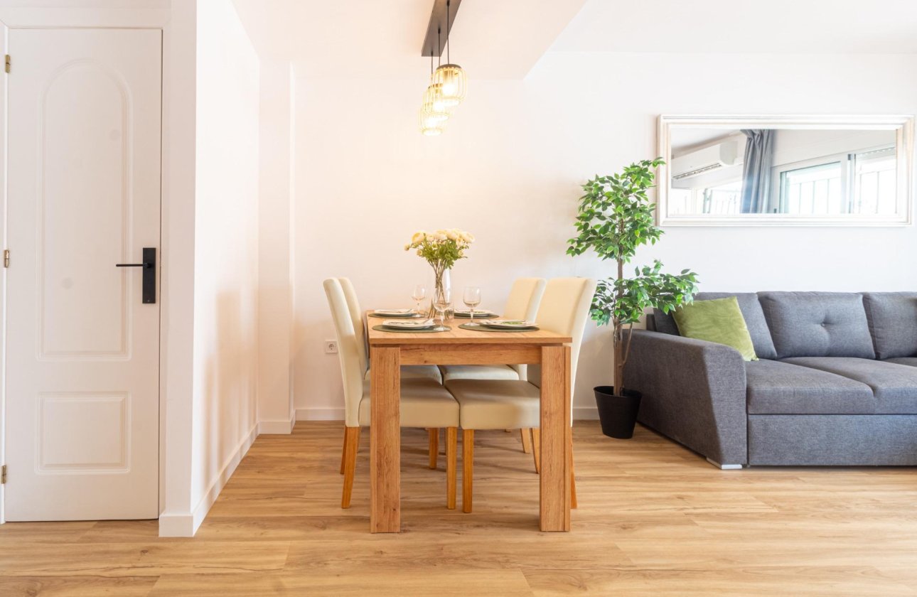 Reventa - Terraced house -
Torrevieja - Los altos