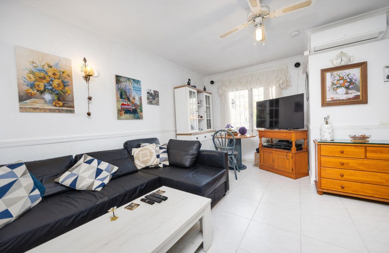 Reventa - Terraced house -
Torrevieja - Los Ángeles