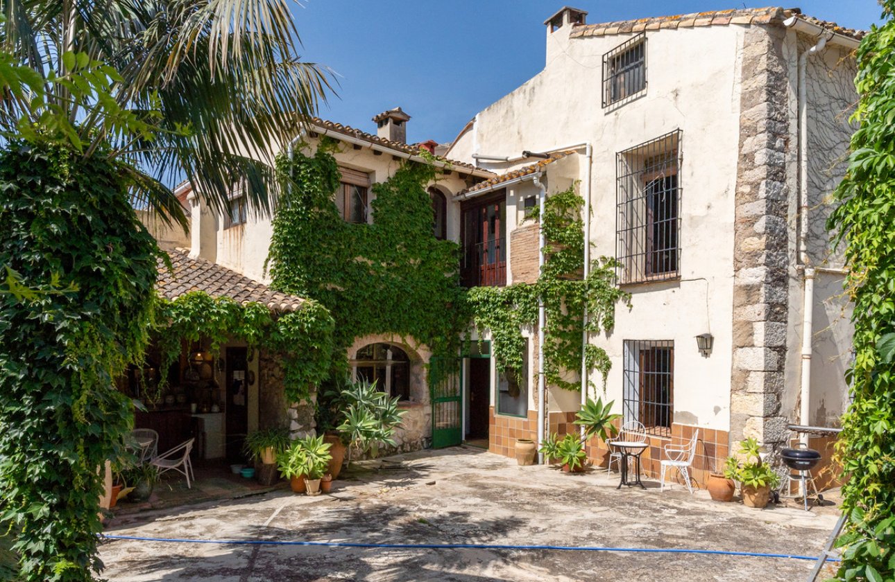 Reventa - Town House -
Alcalalí - Alcalalí Centro