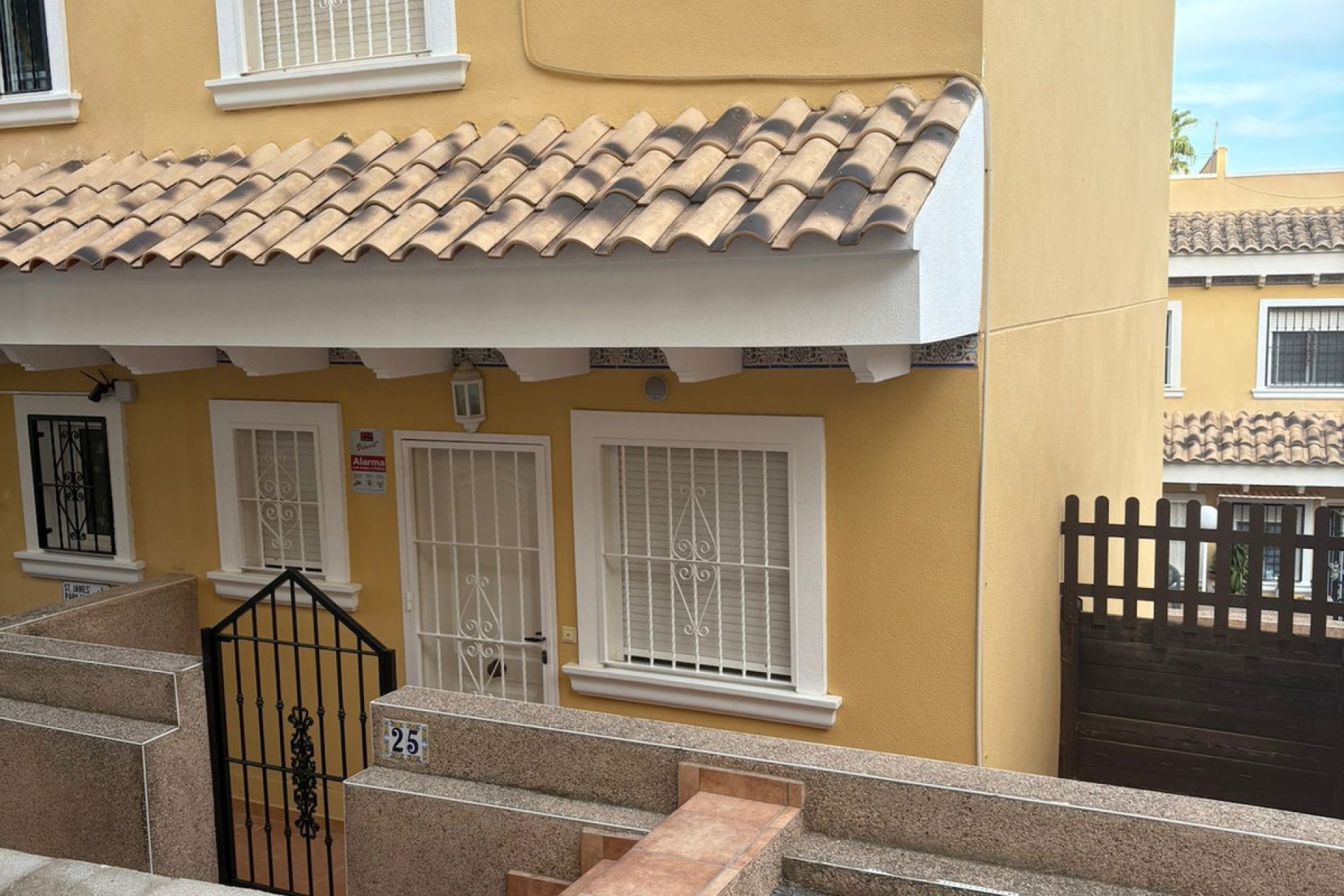 Reventa - Town House -
Algorfa - Algorfa Centro