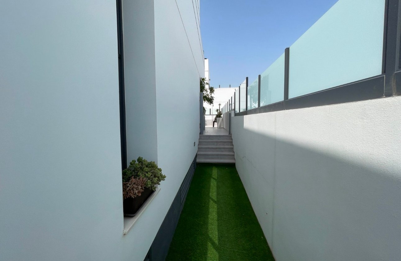 Reventa - Town House -
Alicante - Alicante Centro
