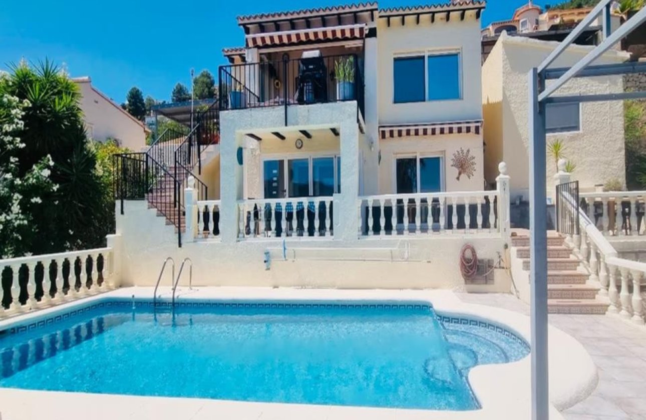 Reventa - Town House -
Jalón - Jalon Centro