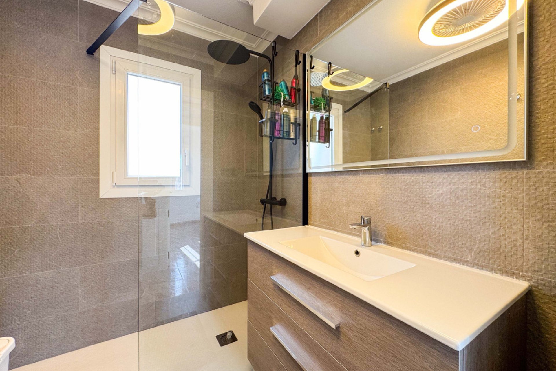 Reventa - Town House -
Orihuela - La Regia