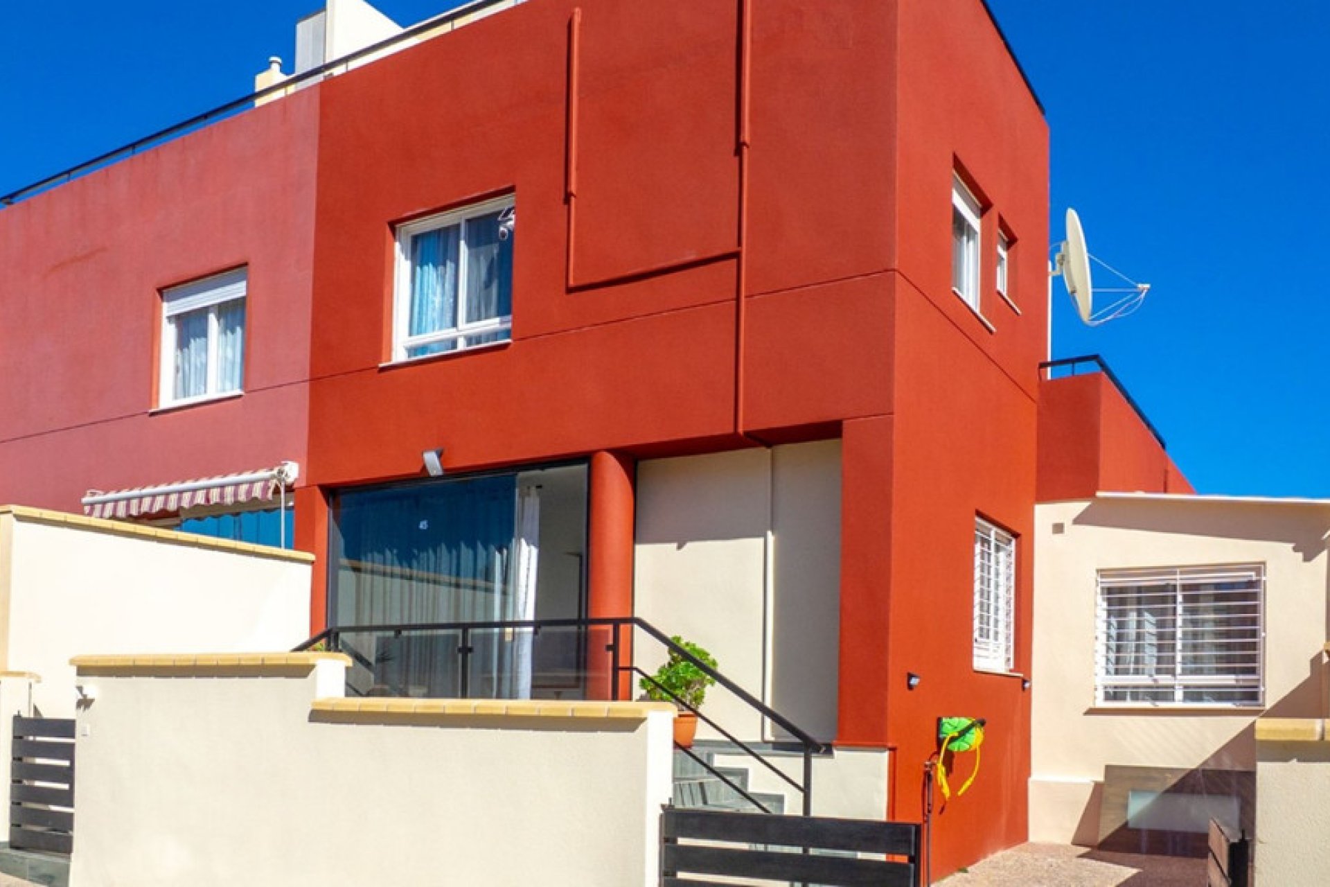 Reventa - Town House -
Orihuela - Villamartin