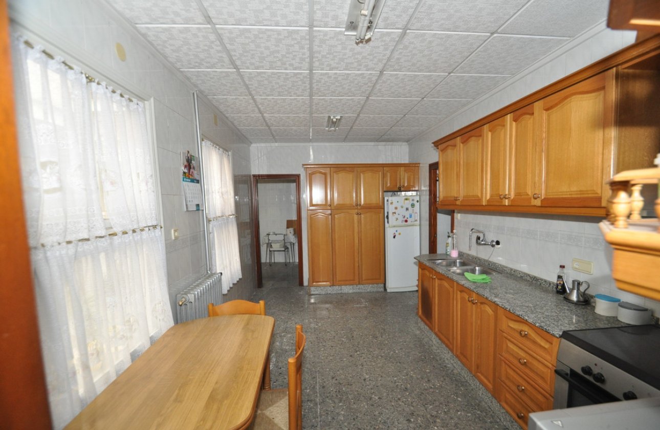 Reventa - Town House -
Petrel - Petrer