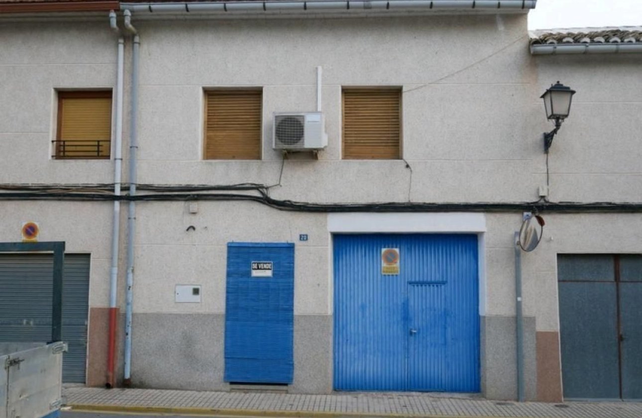 Reventa - Town House -
Pinoso - Pinoso Centro