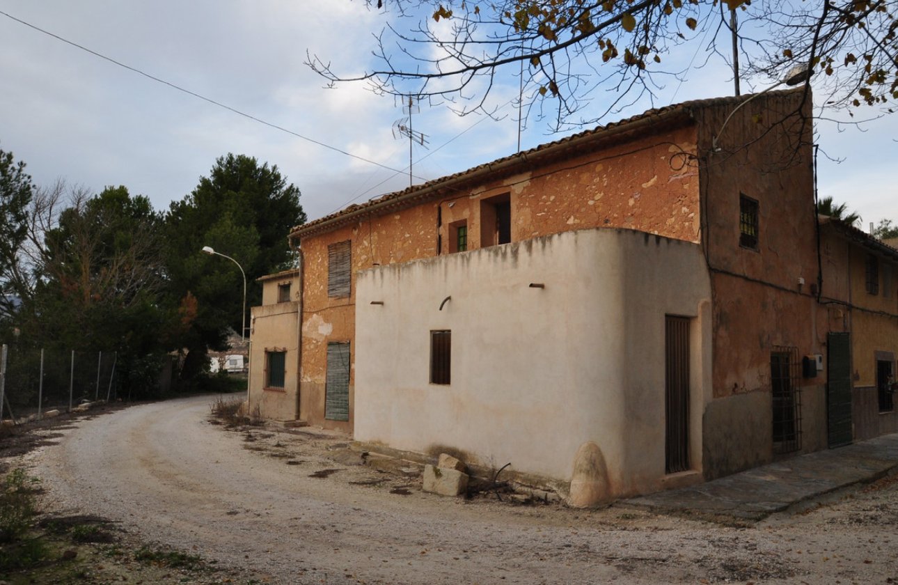 Reventa - Town House -
Pinoso - Pinoso Centro