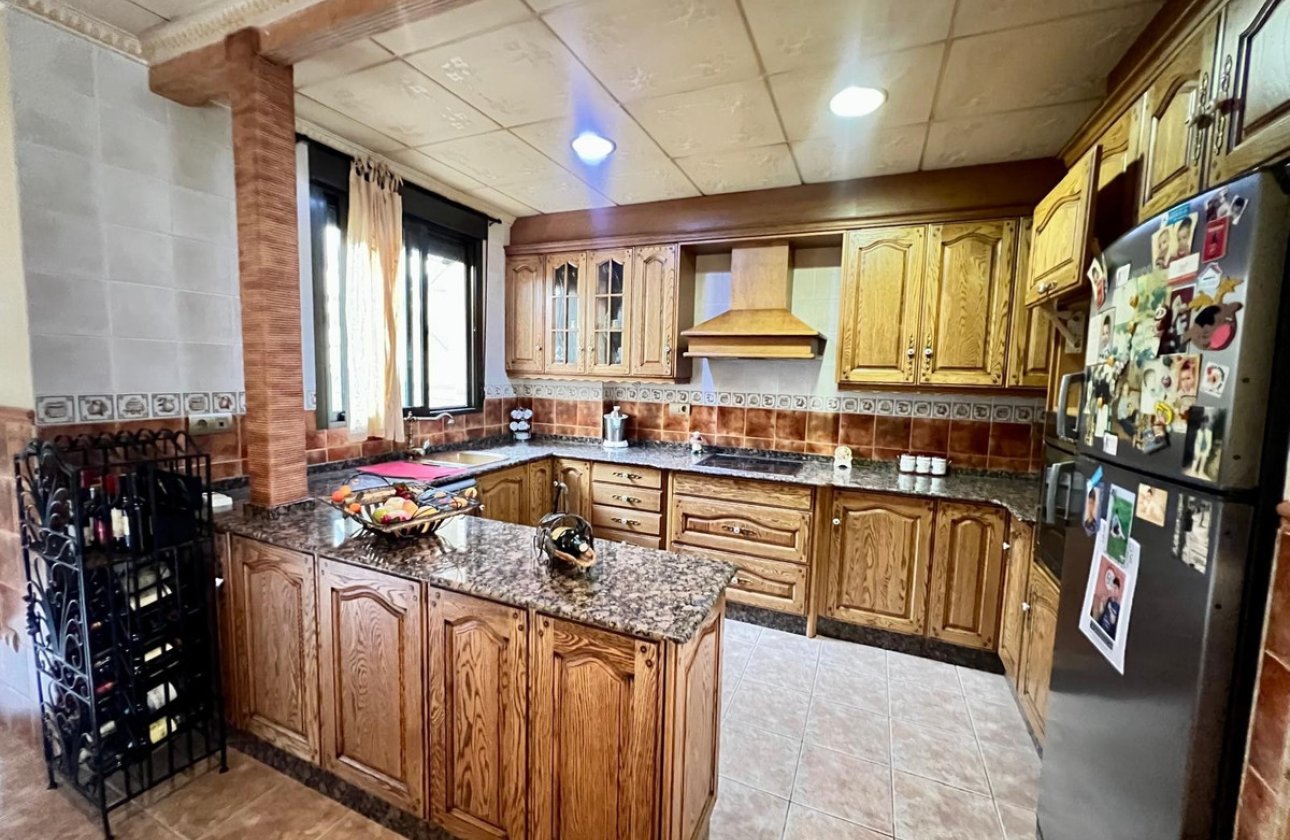 Reventa - Town House -
Pinoso - Pinoso Centro