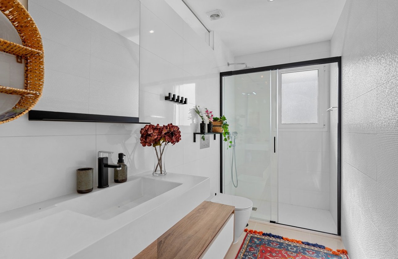 Reventa - Town House -
Rojales - Dona Pepa