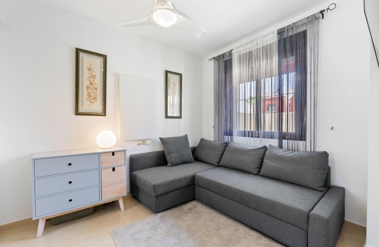 Reventa - Town House -
Torrevieja - Aguas Nuevas