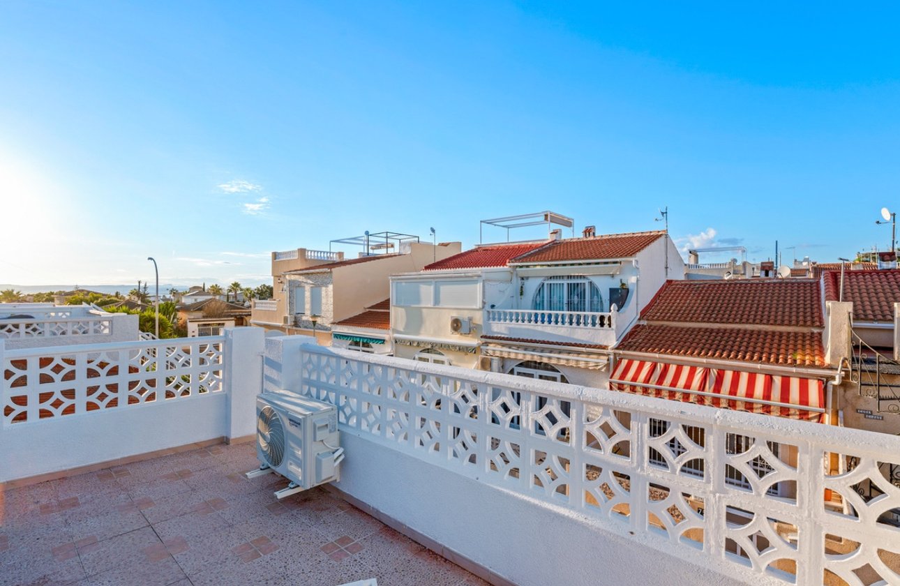 Reventa - Town House -
Torrevieja - El chaparral