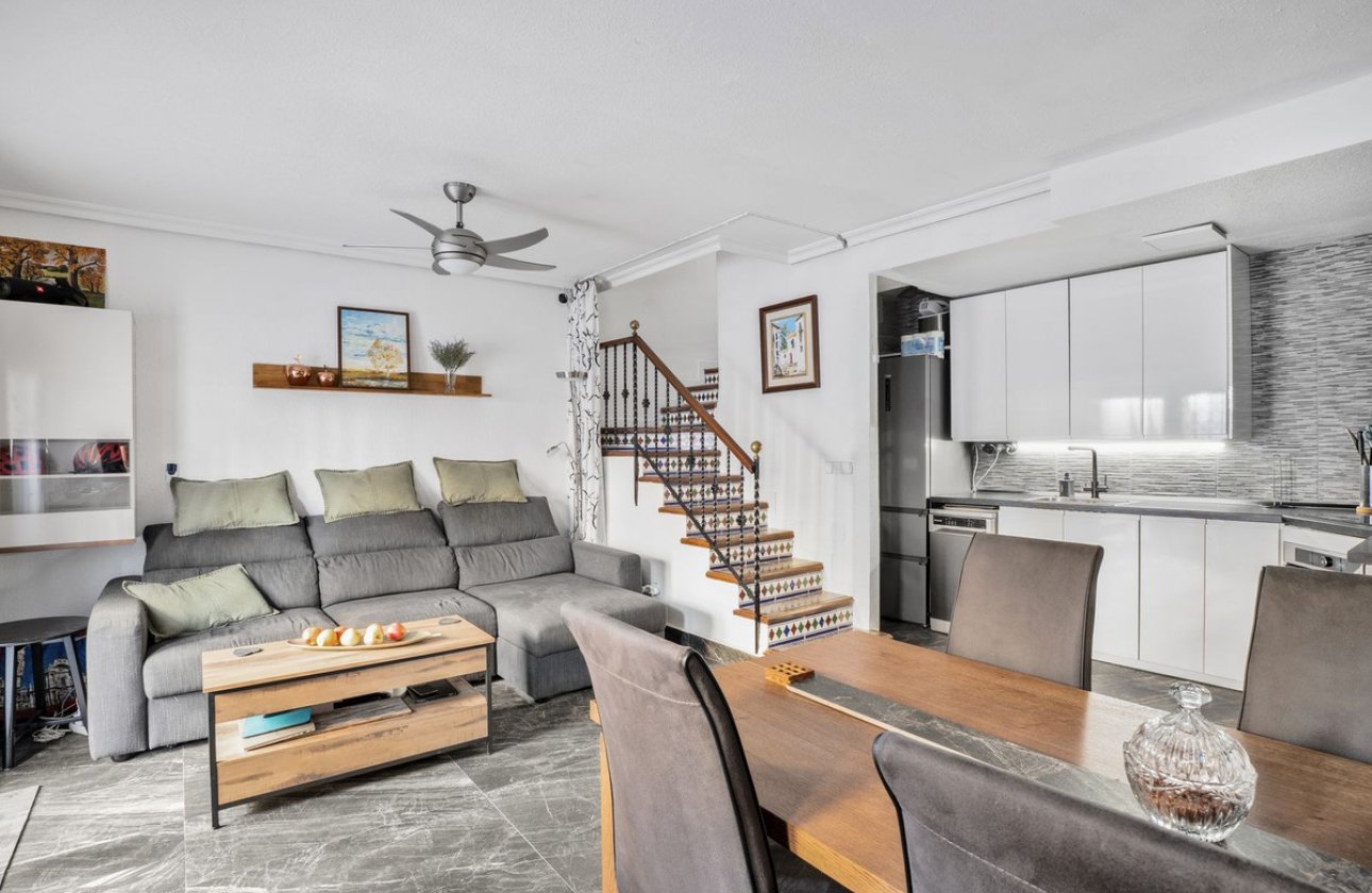 Reventa - Town House -
Torrevieja - La Mata