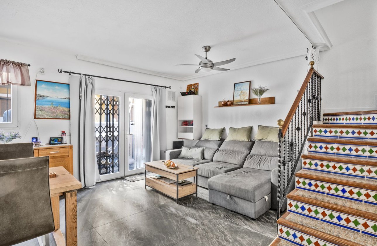 Reventa - Town House -
Torrevieja - La Mata