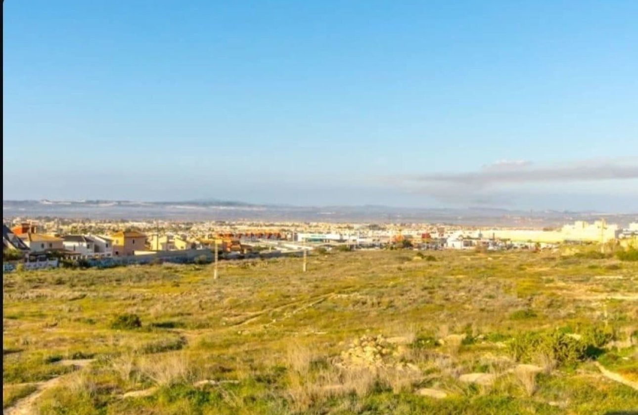 Reventa - Town House -
Torrevieja - Torrevieja Centro