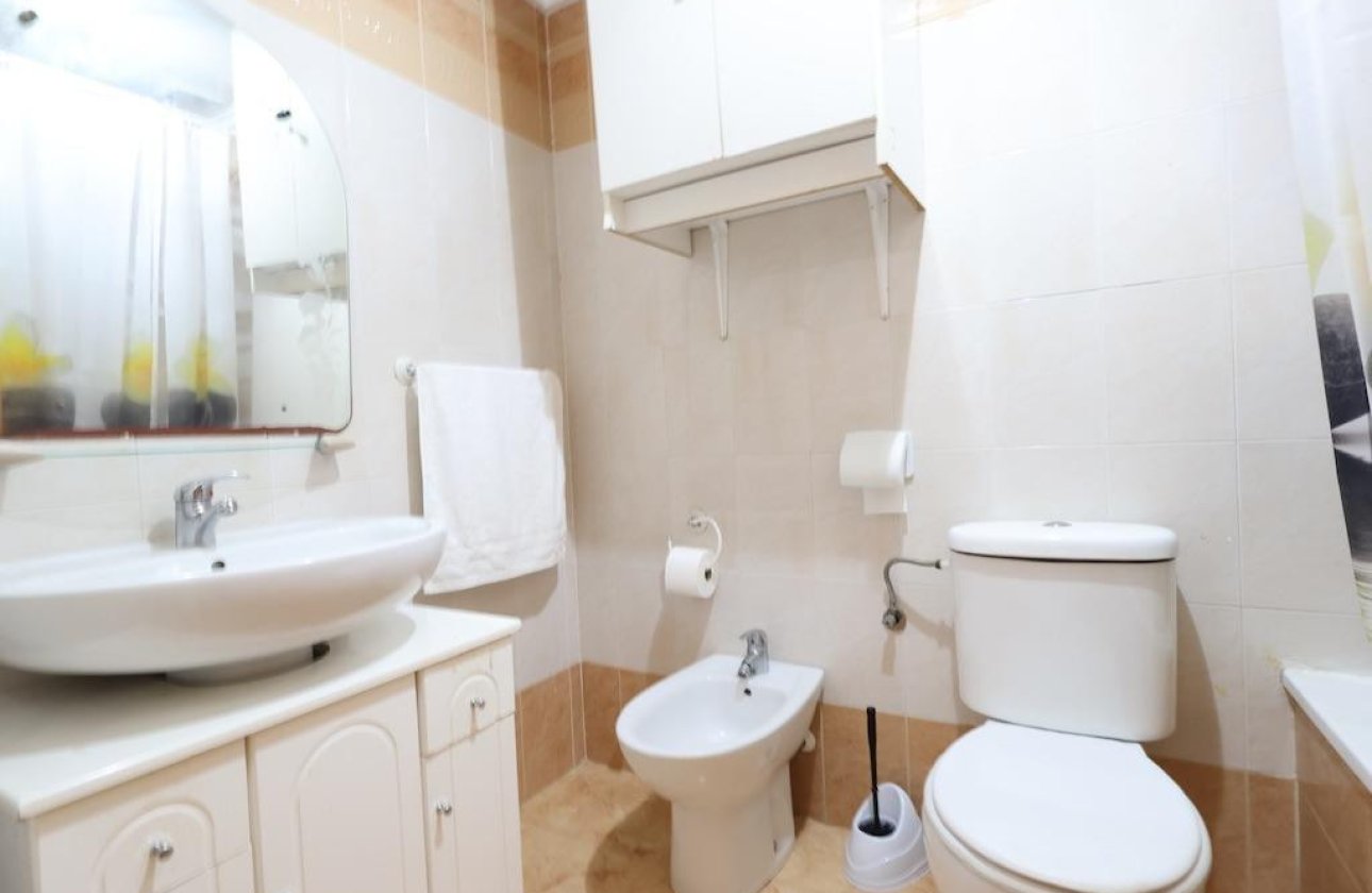 Reventa - Town House -
Torrevieja - Torrevieja Centro