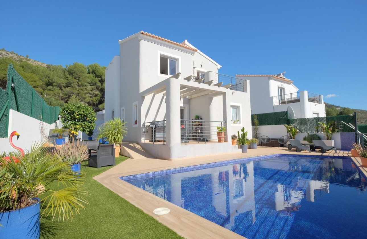 Reventa - Villa -
Alcalalí - Alcalalí Centro