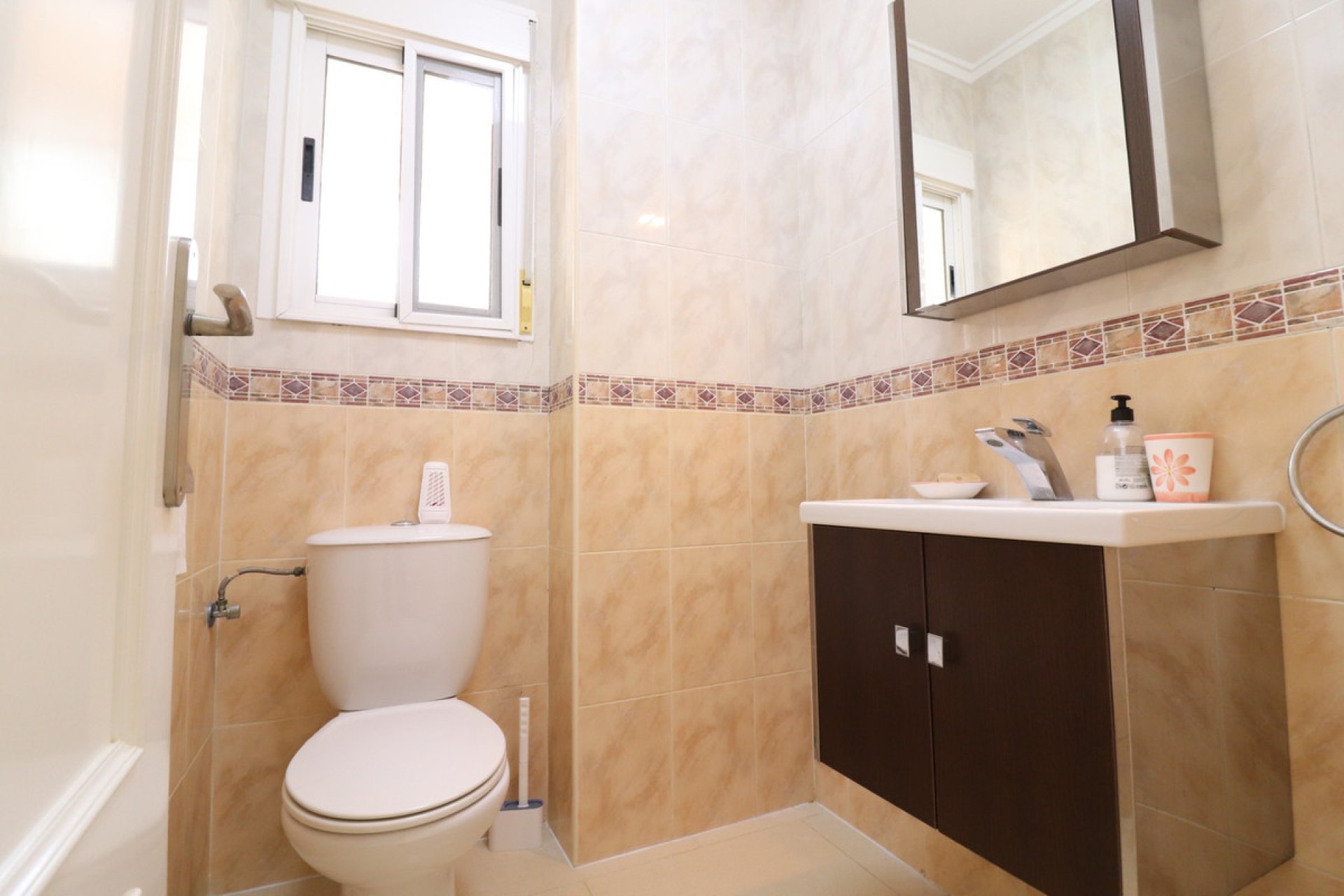 Reventa - Villa -
Algorfa - Algorfa Centro