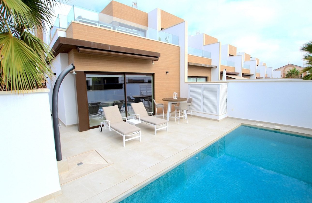 Reventa - Villa -
Algorfa - Algorfa Centro