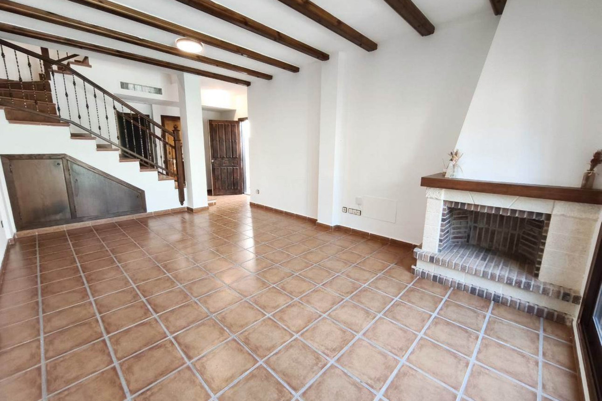 Reventa - Villa -
Algorfa - Algorfa Centro