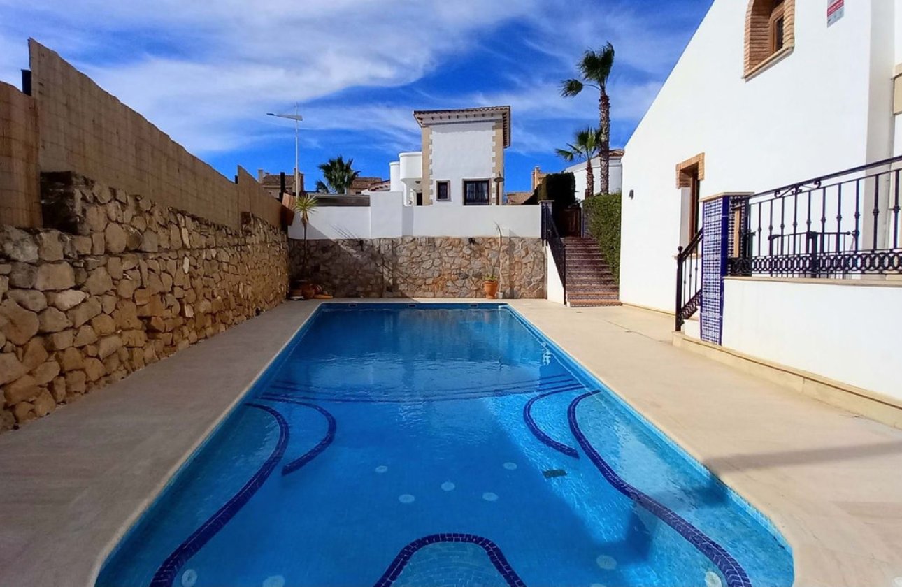 Reventa - Villa -
Algorfa - Algorfa Centro