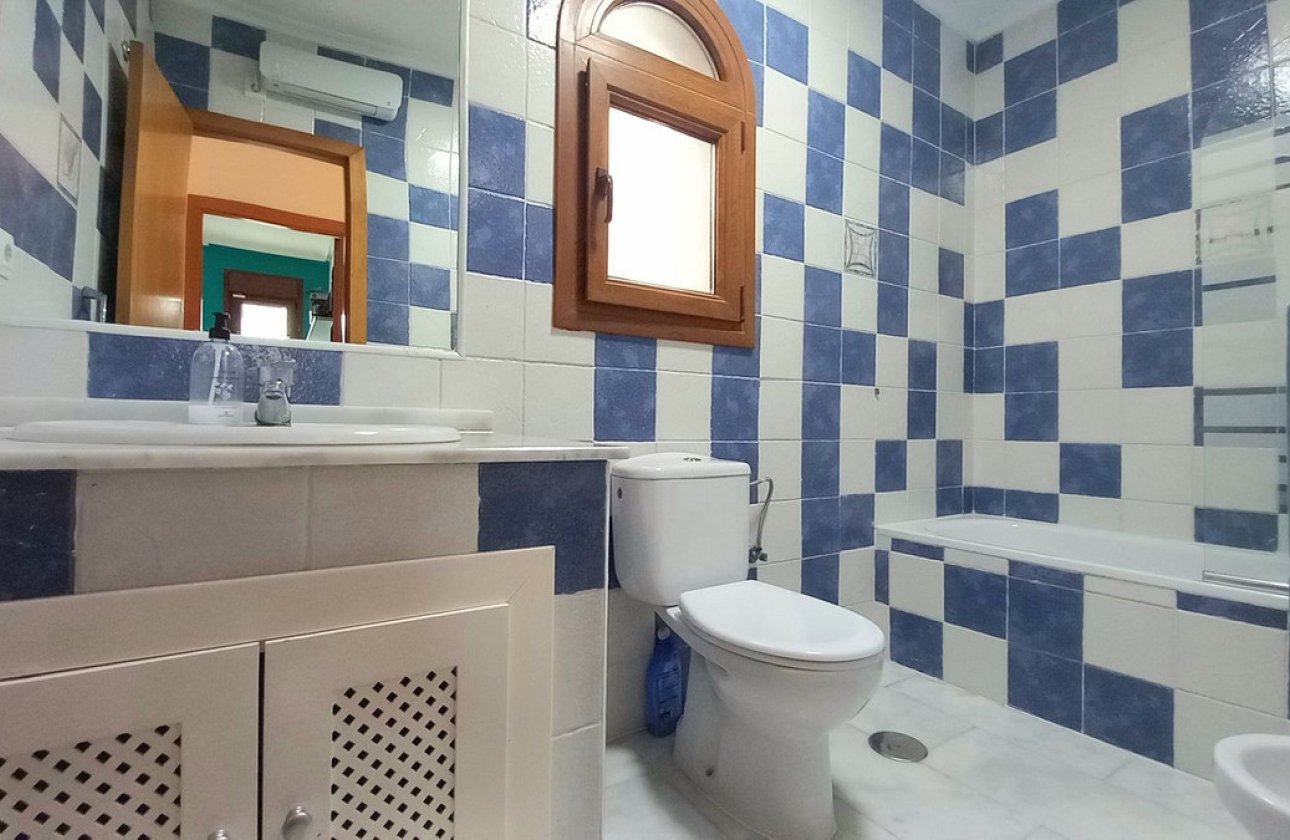 Reventa - Villa -
Algorfa - Algorfa Centro