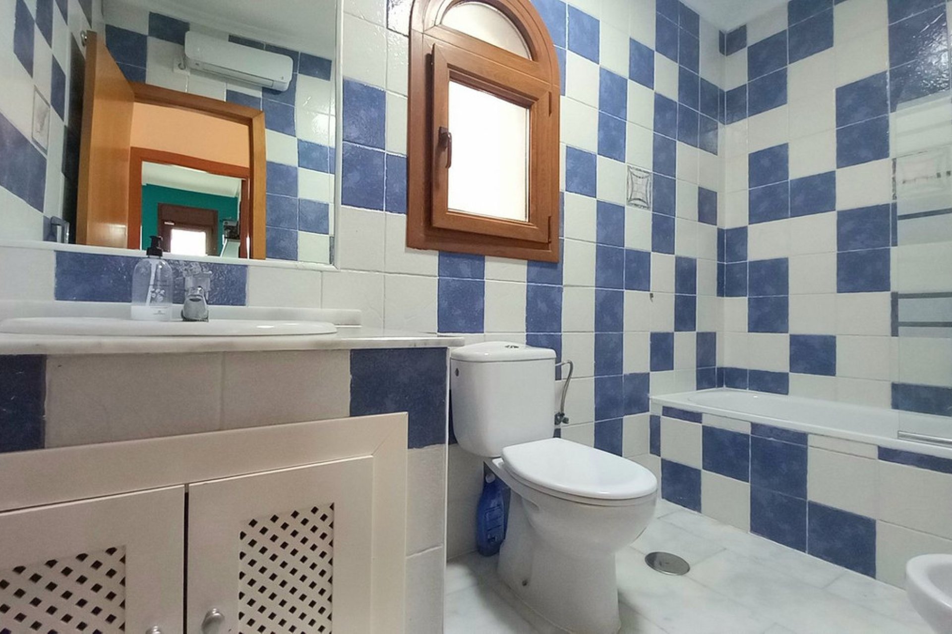 Reventa - Villa -
Algorfa - Algorfa Centro