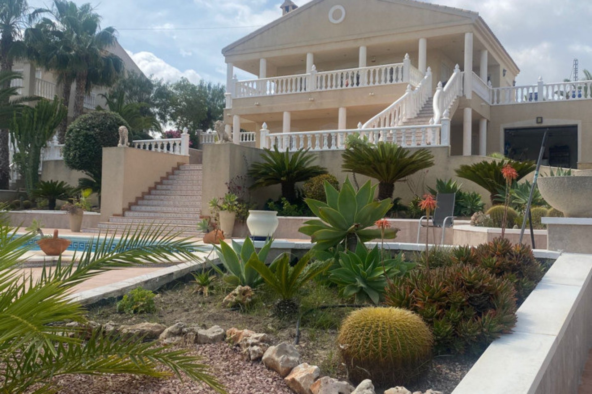 Reventa - Villa -
Algorfa - Algorfa Centro