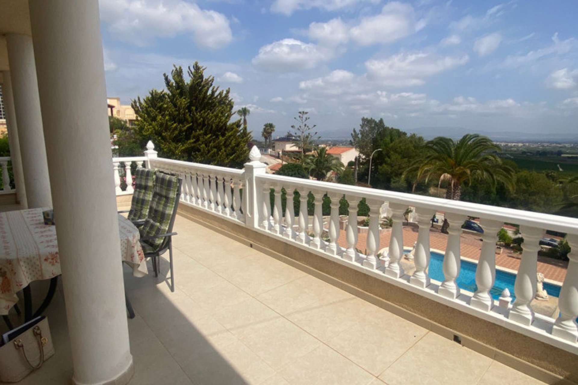 Reventa - Villa -
Algorfa - Algorfa Centro